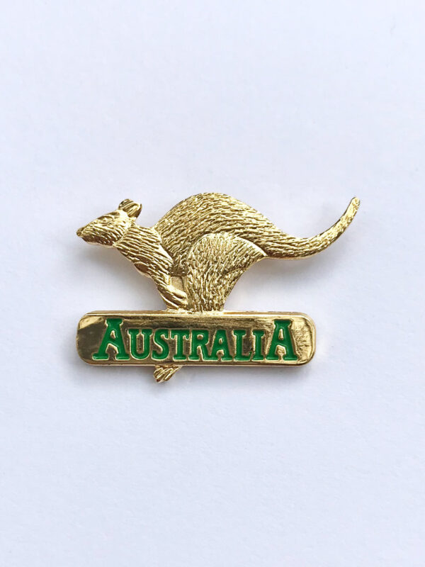 Golden Kangaroo hat pin