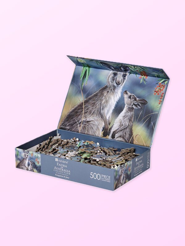 Kangaroo 500 piece puzzle with the box lid open showing the pieces