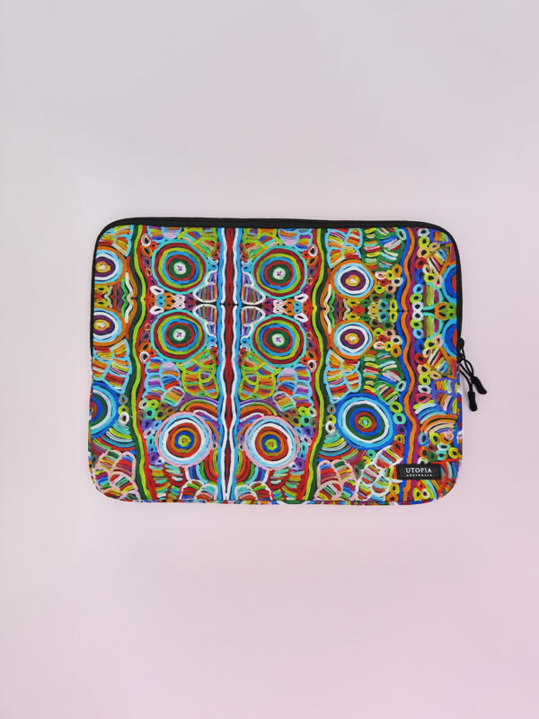 Neoprene laptop sleeve by Betty Club