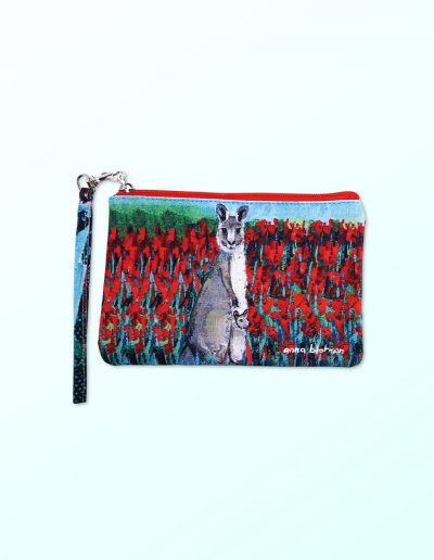 Kangaroo purse