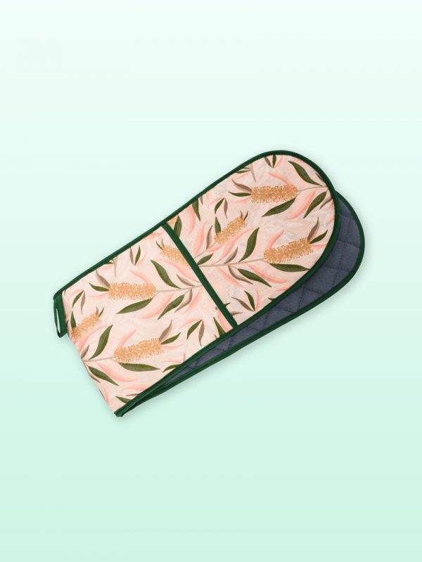 Bottlebrush double oven mitt