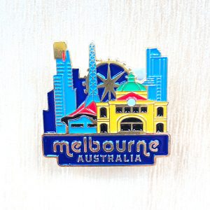 Melbourne skyline pin