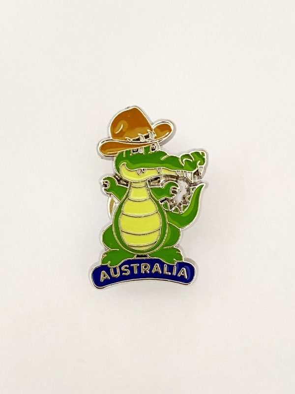 Crocodile in hat pin