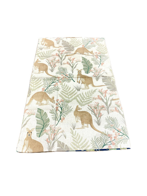 Kangaroo print tea towel Aus Made